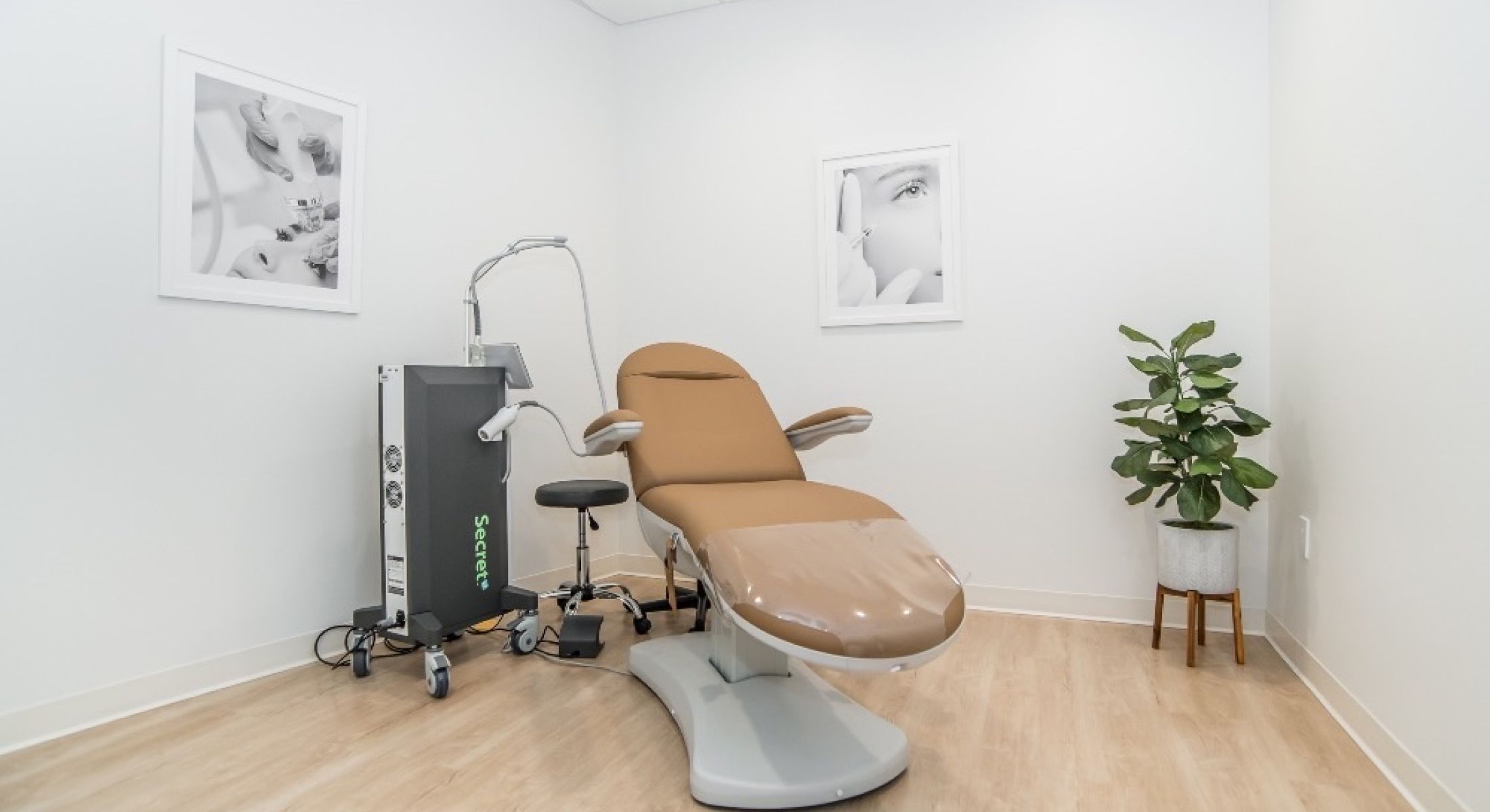 dr addison aesthetics treatment chair